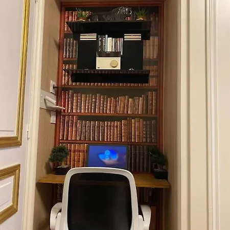 Premium 2 Minutes Walk From Champs-elysees * 巴黎