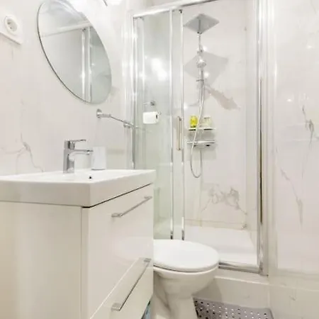 公寓 Premium 2 Minutes Walk From Champs-elysees 巴黎