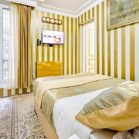 Premium 2 Minutes Walk From Champs-elysees Apartmán *