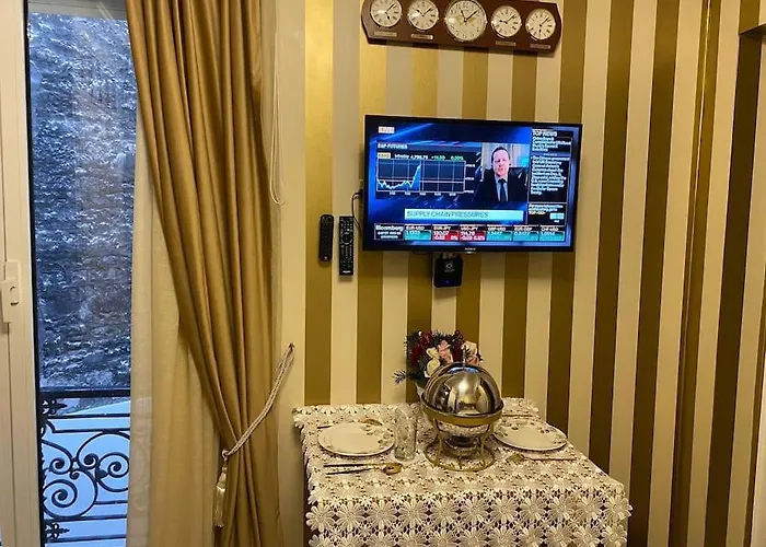 Premium 2 Minutes Walk From Champs-elysees